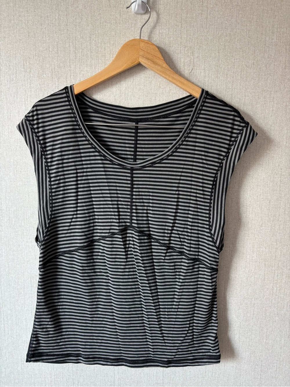 lululemon athletica Black and Gray Striped Short Sleeve Tee